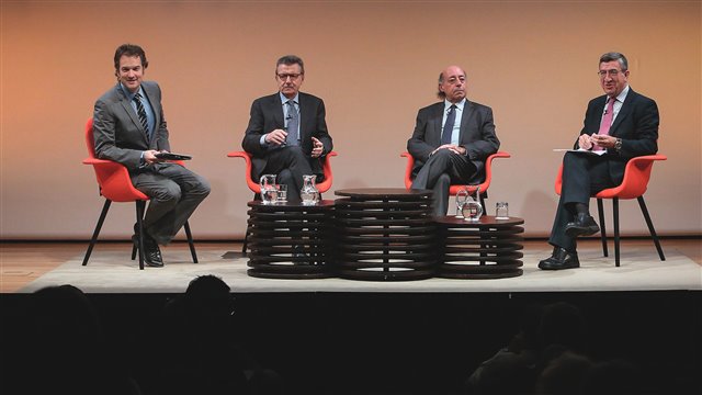 What is the university’s response to the challenges of globalisation and the technological revolution?