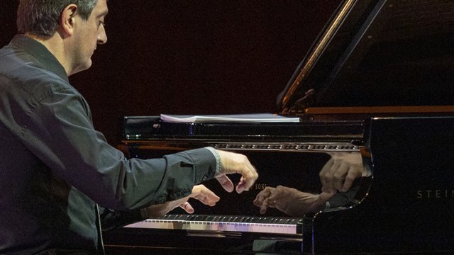 Offenbach: Fantasias and potpourris at the piano