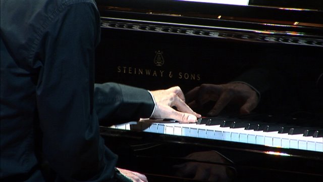 Virtuosismo extremo: Estudio "Revolucionario" para la mano izquierda