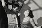 Magali Noël y Boris Vian grabando "Fais-moi mal, Johny" (Archives Cohérie Boris Vian / cliché Patrick Léger, éditions Gallimard).Magali Noël fue una de las primeras personas que cantaron los textos de Vian. Tras la muerte de este, contribuyó a la difusión de sus chansons e hizo poner en música algunos de sus textos inéditos.