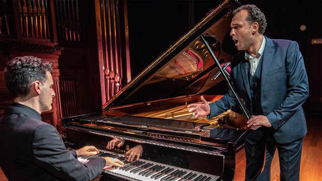 Musical Clichés: Russia Sings to Spain