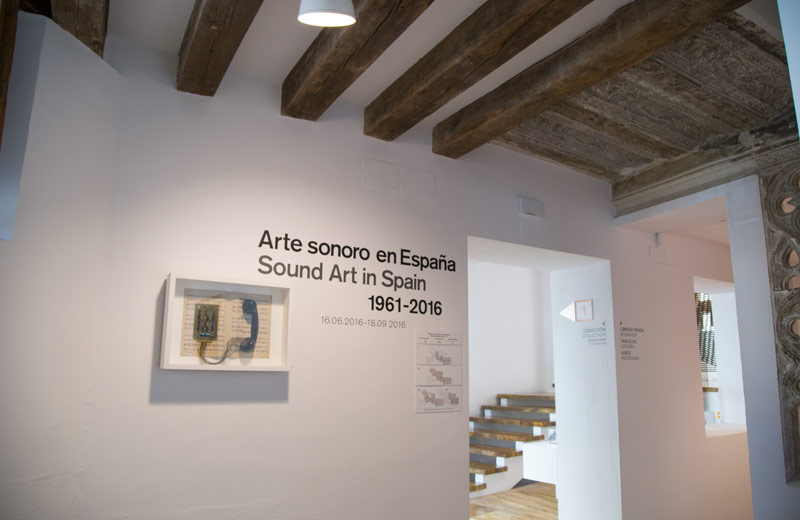  Partitura telefónica, obra realizada por LUGAN en el año 1986 y expuesta en el Museo de Arte Abstracto Español de Cuenca. Foto: Desenfoque/ Archivo, Fundación Juan March